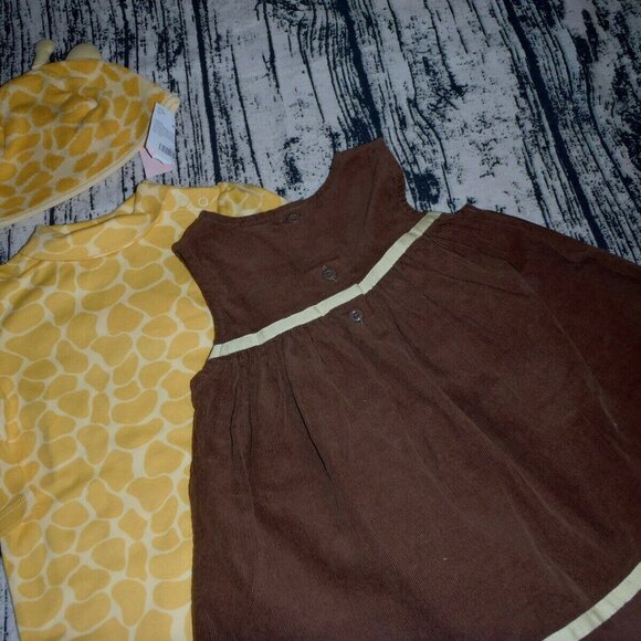 GYMBOREE Baby Giraffe 6-12 Month Dress Bodysuit Hat Outfit NWT - Picture 4 of 5
